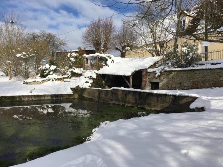 Gîte du banc de scie Ceton Extérieur photo